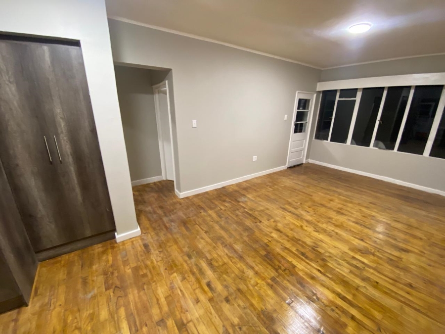 2 Bedroom Property for Sale in Queenstown Central Eastern Cape